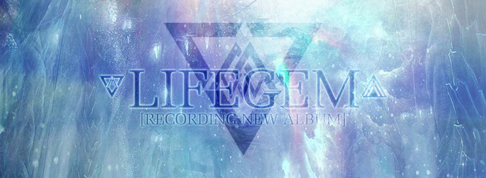 LIFEGEMBAND's tweet photo. Recording today! 🎼 
#LIFEGEMBAND #Newmusic http://t.co/l7JDc6SOTh