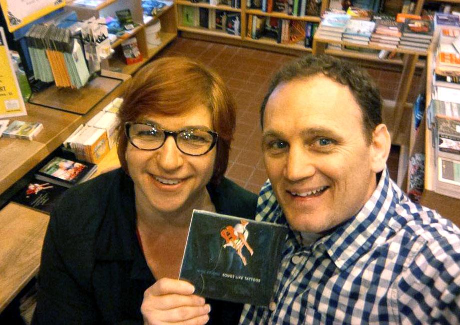 NickCraine1's tweet photo. Lovely Lynn Veronneau picks up some hot wax at The Bookshelf! http://t.co/6xkAbCtFZ0