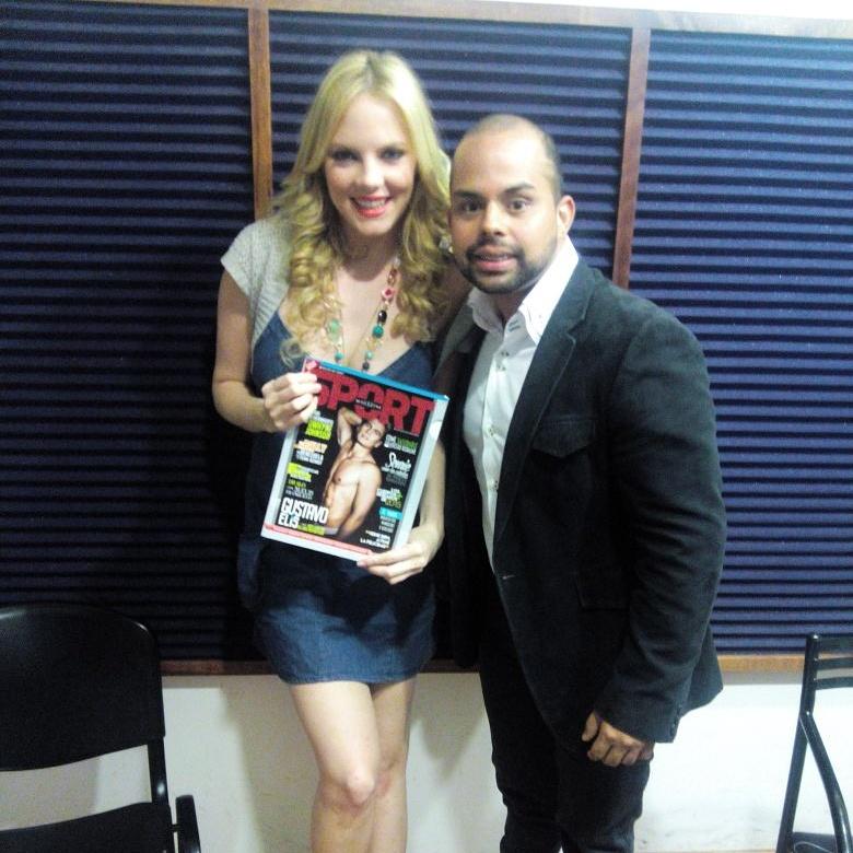 josepdaniel_22's tweet photo. con mi Hermosa.@alebraun te adoring gracias por el apoyo http://t.co/fEbw3aWY9G