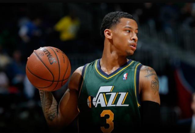 USportsBrackets tweet media