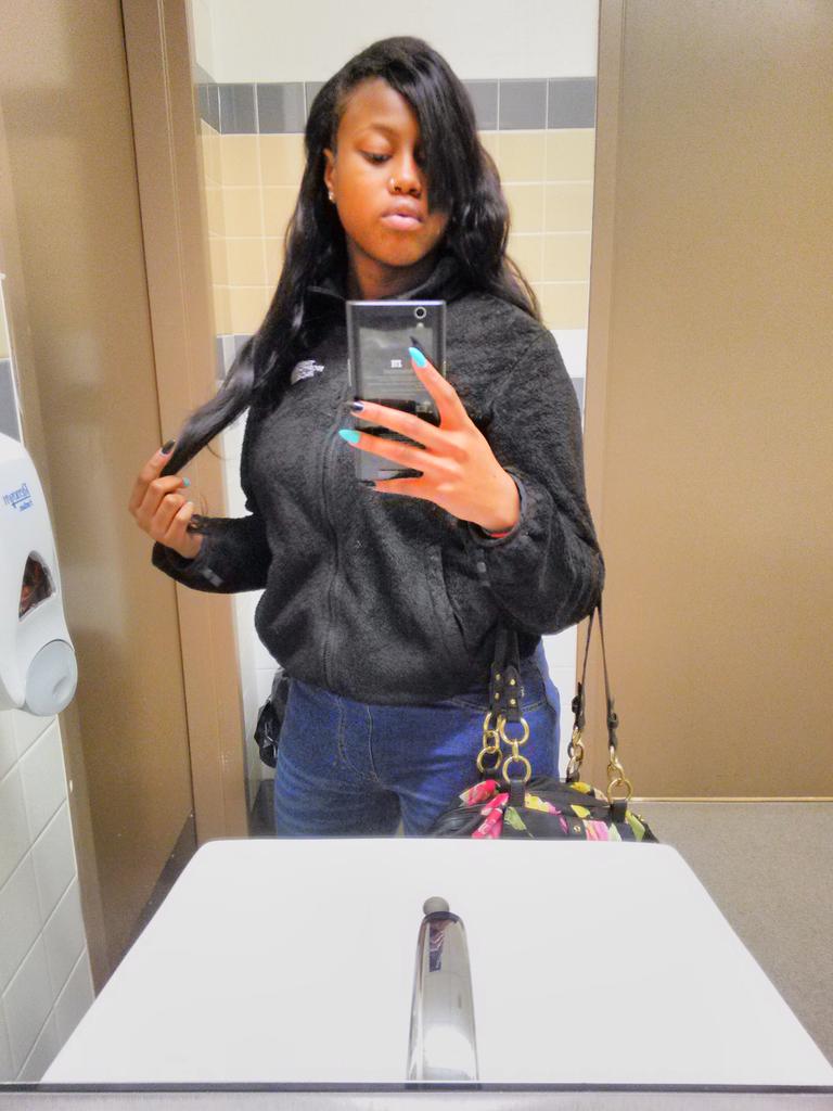 jiynia's tweet image. 