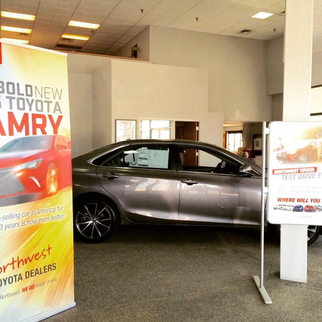 TownToyota's tweet image. #towntoyota #2015toyotacamry #testdriveevent #letsgoplaces