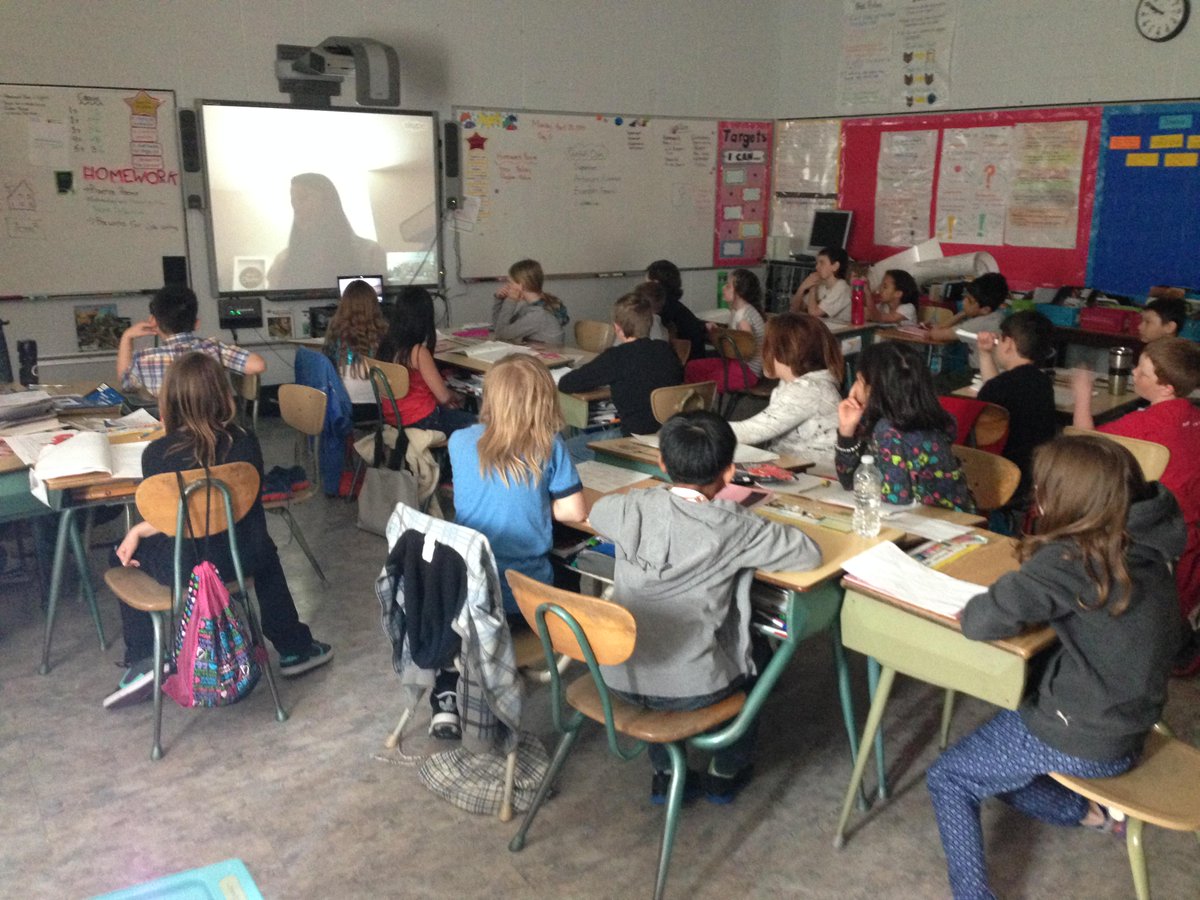 GourlieJanine's tweet image. Great chat with @steph_chiang learning about optometry, eyes, lenses, vision and optics! #lskysd #UPS #gr4science