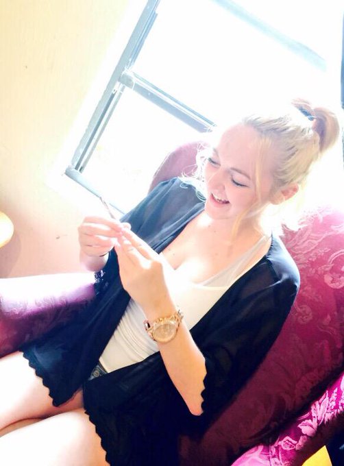 Happy 4/20 @angiee_753 #Happy420 http://t.co/4REqD4J8Ji<a class="tags" target="_blank" title="On Twitter" href="/?out=eyJ0eXAiOiJKV1QiLCJhbGciOiJIUzUxMiJ9.eyJpYXQiOjE3MjMyMDg4MTAsImlzcyI6InR3cG9ybnN0YXJzLmNvbSIsIm5iZiI6MTcyMzIwODgxMCwiZXhwIjoxNzU0NzQ0ODEwLCJyZWRpcmVjdF91cmwiOiJodHRwczovL3R3aXR0ZXIuY29tL2FuZ2llZV83NTMifQ.JJKMIWs-MdZR09NzP9AUoG7tne9QUxwGoNTtXdXx2ATMgzd4LzVk8cxYFi3Dj9JS1bhe3uxUsyEJcdUEpOQRfA">@angiee_753</a><a href="/tag/happy420"class="tags">#Happy420</a>