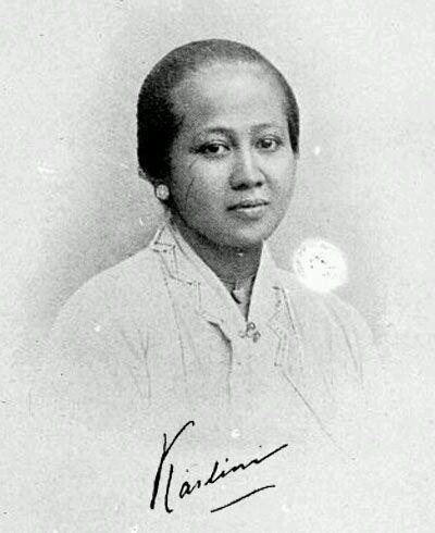 Selamat pagi. Selamat hari Kartini.
