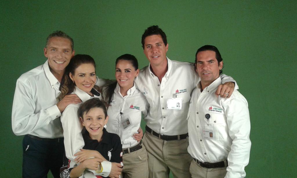 <a href="/ottosirgo/">Otto Sirgo</a> <a href="/mauricioaspe/">Mauricio Aspe</a> <a href="/rmaltagliati/">Roberto MALTAgliati</a> <a href="/vannearias/">vanessa arias</a> <a href="/armandoaraiza/">Armando Araiza</a> ...locación, película, Tabasco.