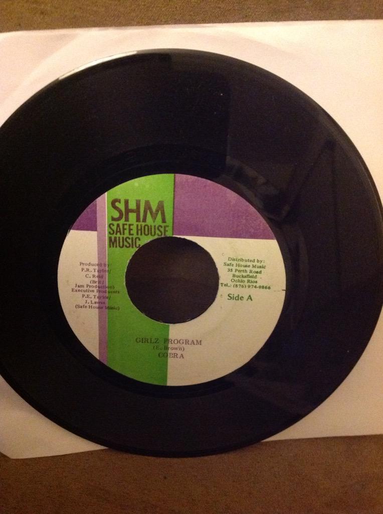 Welly310's tweet photo. Girlz Program Riddim#Safe House Music http://t.co/UkPb7k06Ex