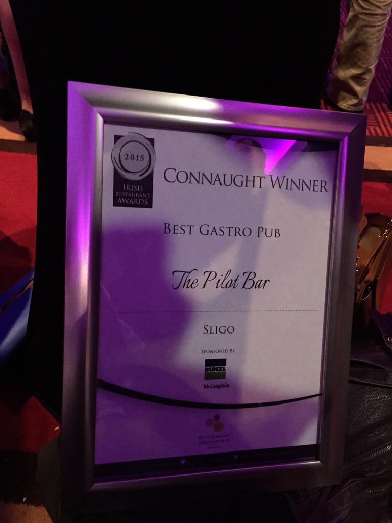 the_pilot_bar's tweet photo. @the_pilot_bar #foodoscars #twofortwo http://t.co/7Z6HHVGfvn