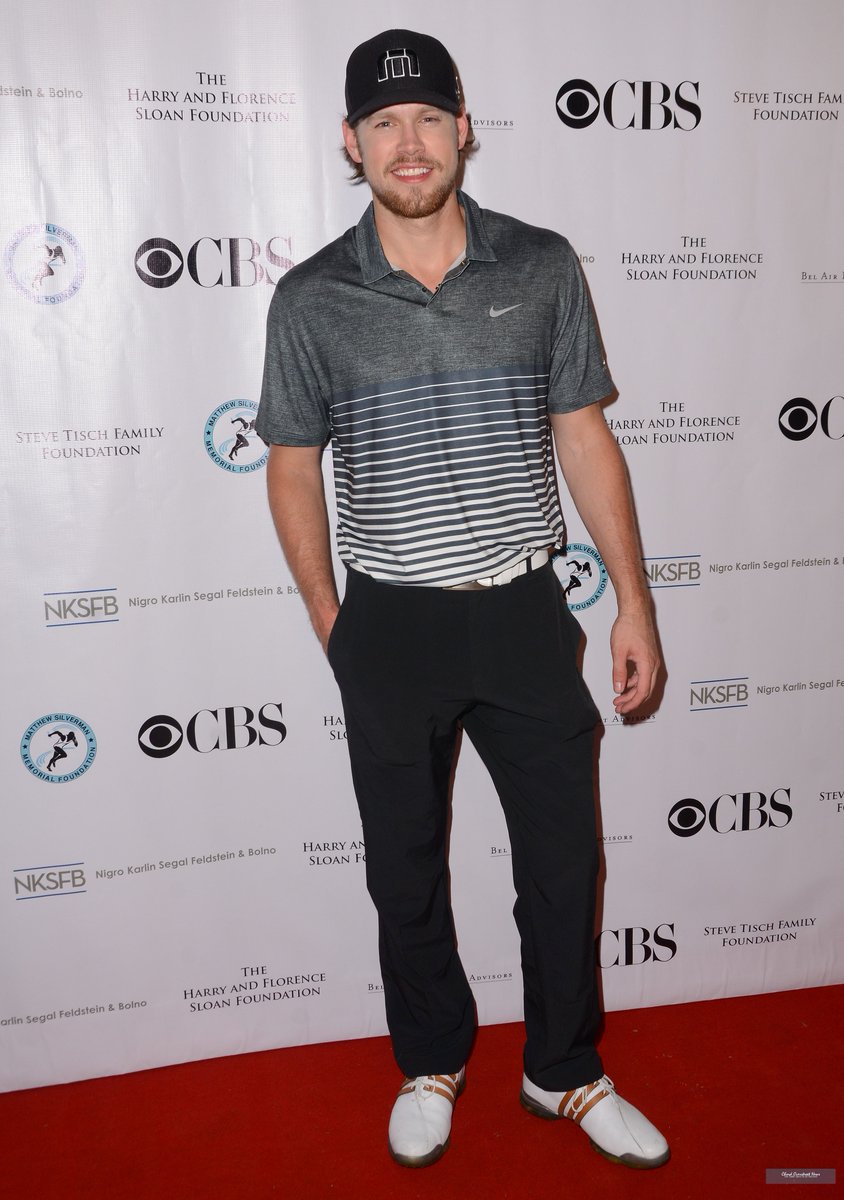 OverstreetCNews's tweet photo. [PHOTO] Chord attends the Matthew Silverman Foundation 3rd Annual Golf Tournament #2  http://t.co/M373boR0NF http://t.co/AjoTFk62BE