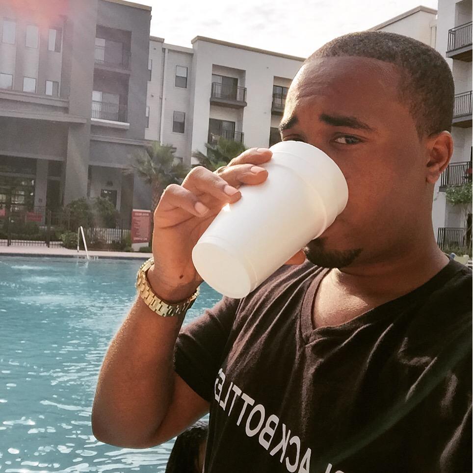 blackbottlet87's tweet photo. You have to enjoy life. No negativity around me!!! http://t.co/bl4R6RqUhy