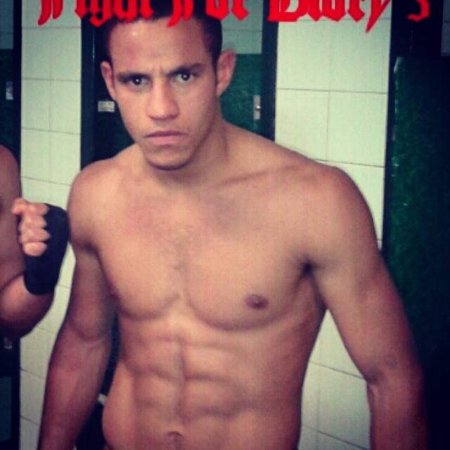 MisterTarzan's tweet photo. Ya queda menis http://t.co/h5dEOCt3yN