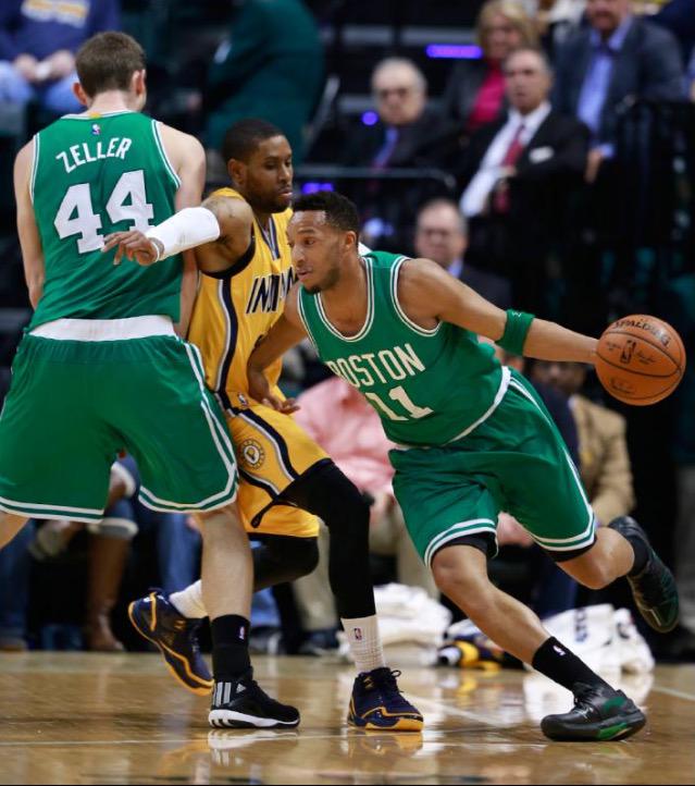 USportsBrackets tweet media