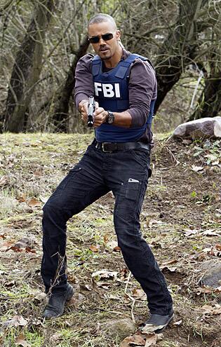 Happy bday to my fav FBI agent luv u Derek Morgan/ Shemar Moore xoxo    