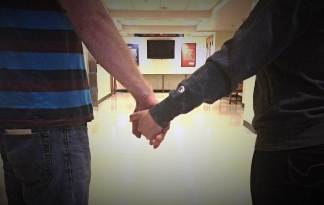 PghHealthHub's tweet photo. Why are breakups so hard to get over? Our mental health writers have the answer! http://t.co/UZBZria1rF http://t.co/zkBeVn9zu4