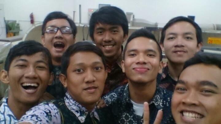 praktikum batikan nich w/ mapres favorit ugm <a href="/nabilsatria/">nabil satria</a> <a href="/kmtm_ugm/">KMTM UGM</a> #mesinpakaibatik #kartini #kartonoberkarya