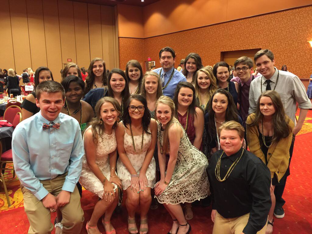 hannahswalter's tweet photo. @ASPA1929 #aspabestdressed2015 http://t.co/BrUXBjNt0F