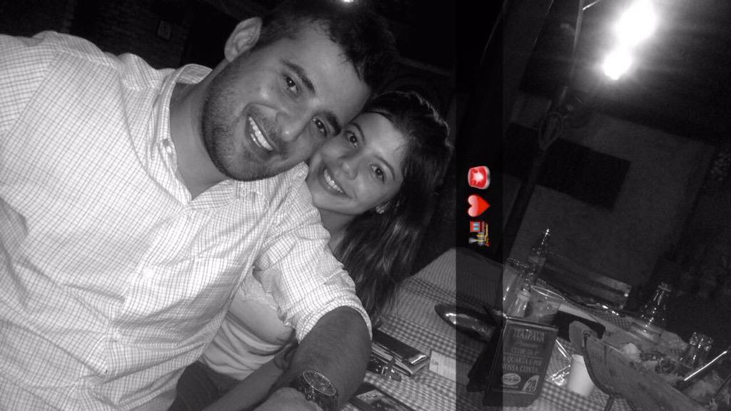 lusabi04's tweet photo. #jádeuporhoje #meuamigoMe #amo #quegrau #tiraumafotocomigo #chorou 🚂❤️🚨👫 http://t.co/MqzYCzZBZA