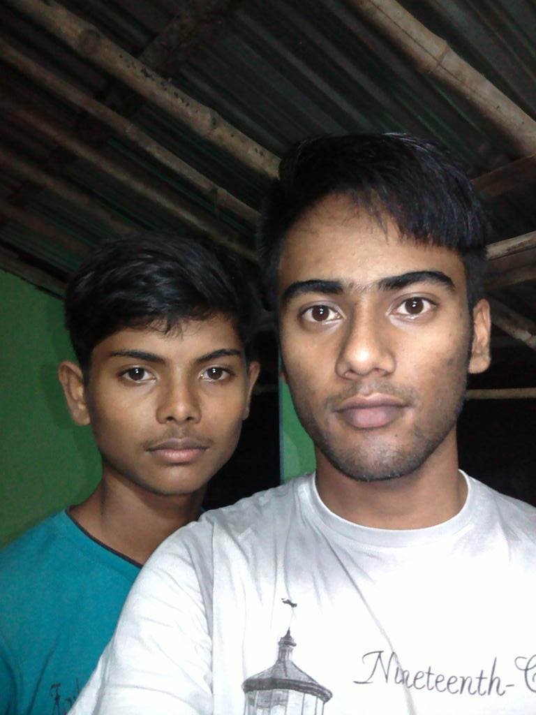 OfficialSuman's tweet photo. Me r probir http://t.co/7ULKuf413t