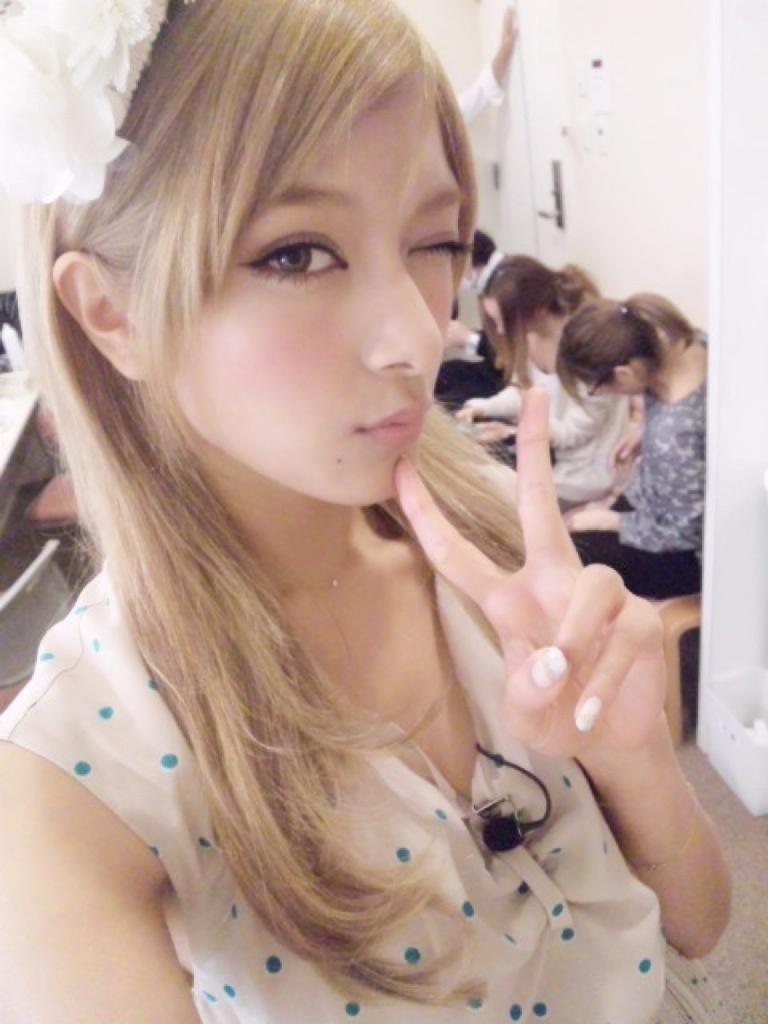 corelab001_h's tweet image. 可愛いと思ったらリツイートhttps://t.co/yxmBVzYbzM