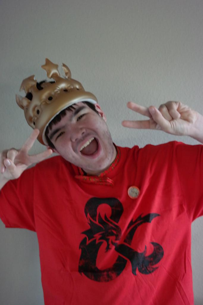 icarusflu's tweet photo. Jack just got the new #lootcrate http://t.co/763YJrrLcd