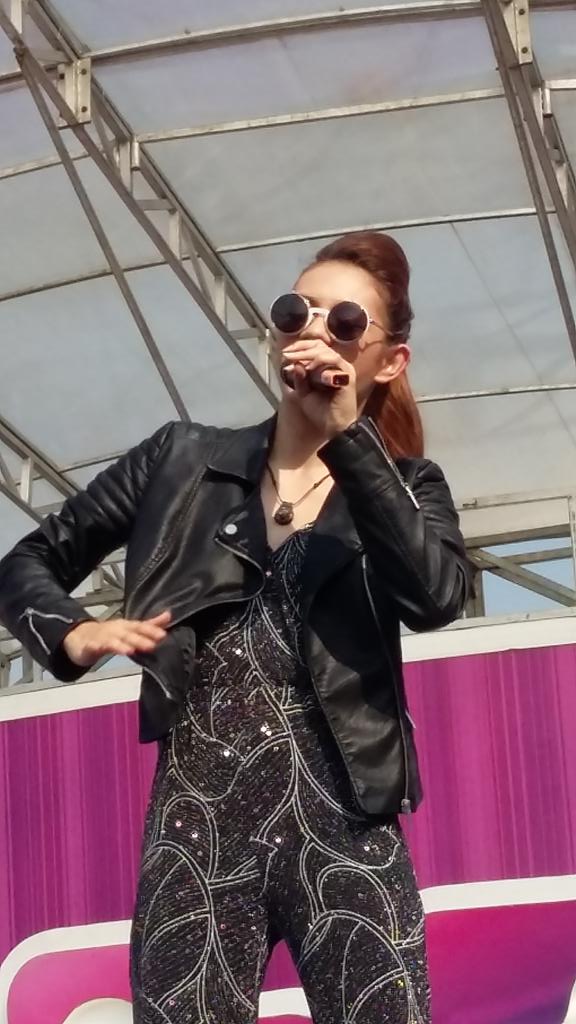 YasaminjasemFC's tweet photo. Pecahhh #ngeinbox pgi ini apa lgi Ernegi my lovely SHAE full binggow
#Akusukakamu #sayang thx for all #sobatshae http://t.co/GGBhtVLJV1