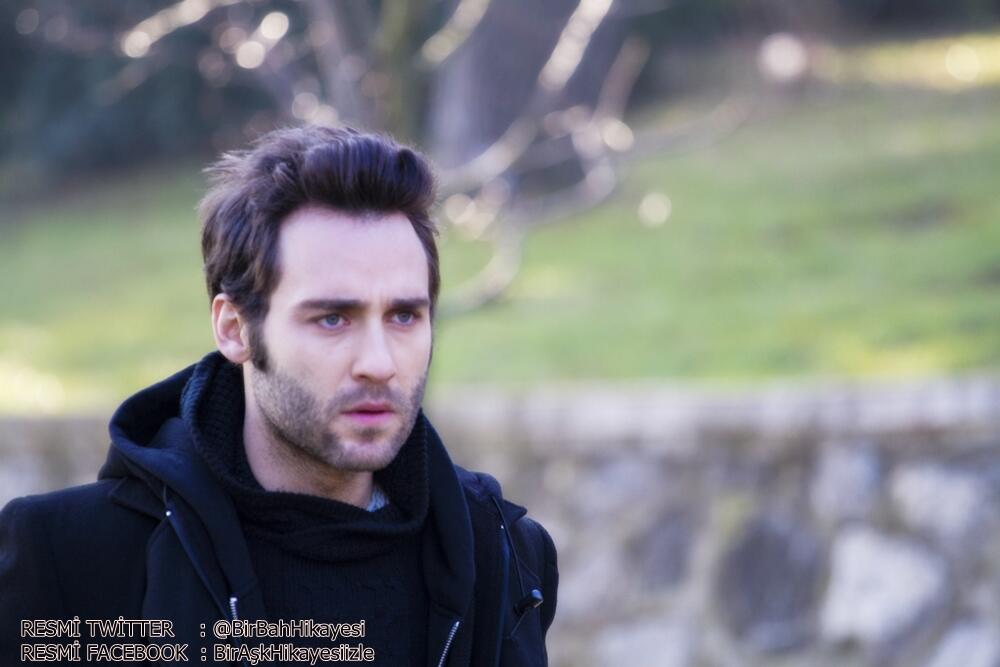 Deena27419554's tweet photo. @SeckinOzdemir Seçkin Please follow
😢😢😢 Seni seviyorum http://t.co/9rjtYxJATC