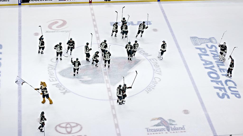 mnwild's tweet photo. Stick salute from up above! #mnwild http://t.co/hxSX6vwvhP