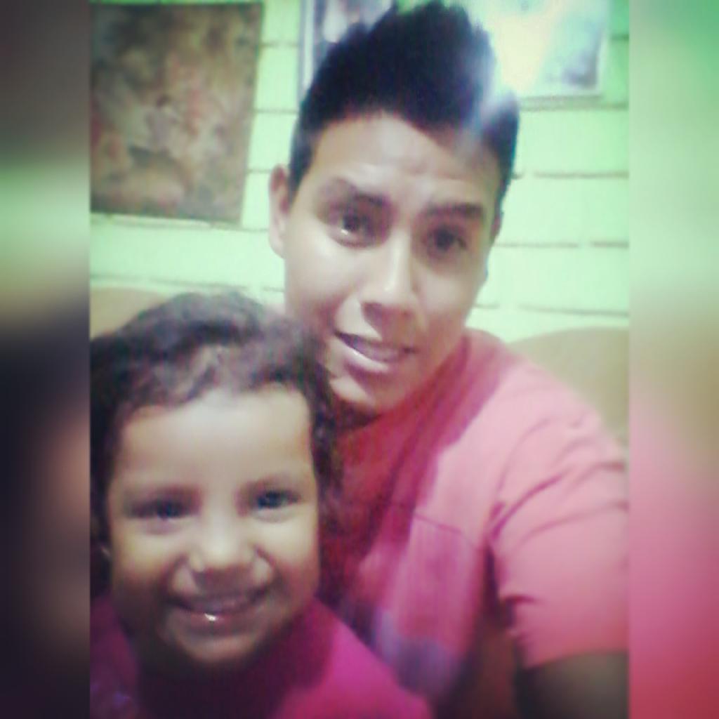 DjRickyflow's tweet photo. Mi linda hermosa Sobrina
#MiAlegria http://t.co/MIoKxR4Fdz