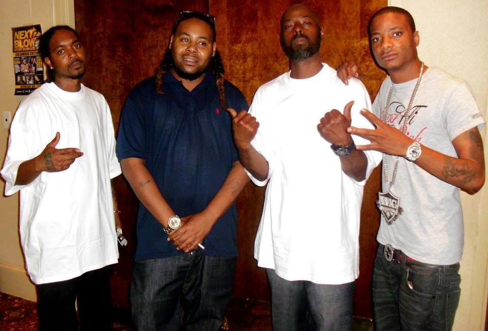 UNGRADIOSTATION's tweet photo. #OldSchool Vs #NewSchool Join Us http://t.co/z3LzsZep1G @jonjig84 @UNGRADIOSTATION The #RedCarpet @sneadamg What Up http://t.co/feBglN97P9