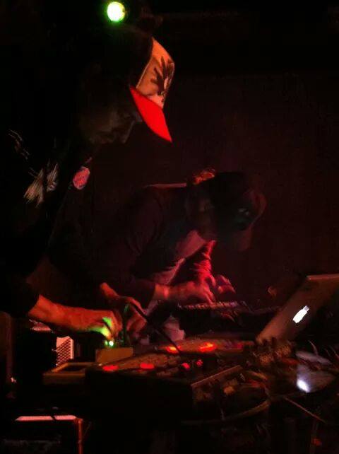 MemoryEcho's tweet photo. @electronicsleep and @DragonOtter playing a show downtown SF. #ElectronicMusic #memoryecho #SF http://t.co/96EsfRLU8q