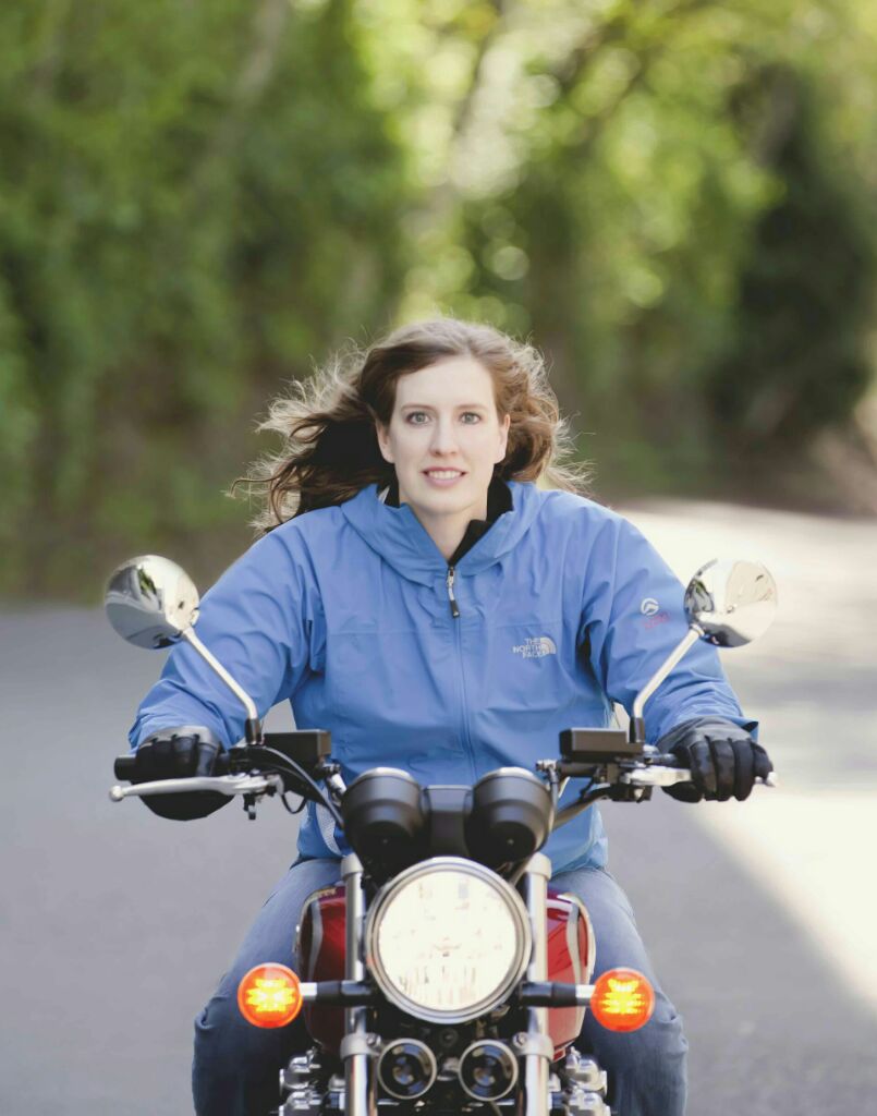 206MilliMeter's tweet photo. What made the #honda #cb1100 look even better. #motorcyclelife #Motorcycle http://t.co/lGtXTNh0qI