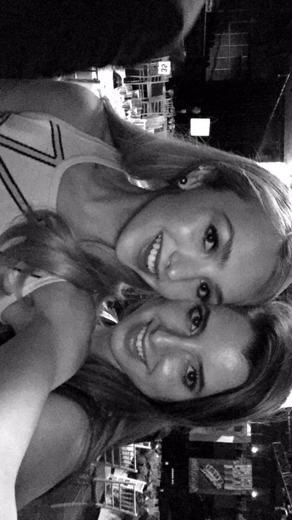 PeytonList's tweet image. Such a beautiful night with these amazing women. @NationalDance @AmyTAstley @DanaAMathews @mistyonpointe @TeenVogue 👯