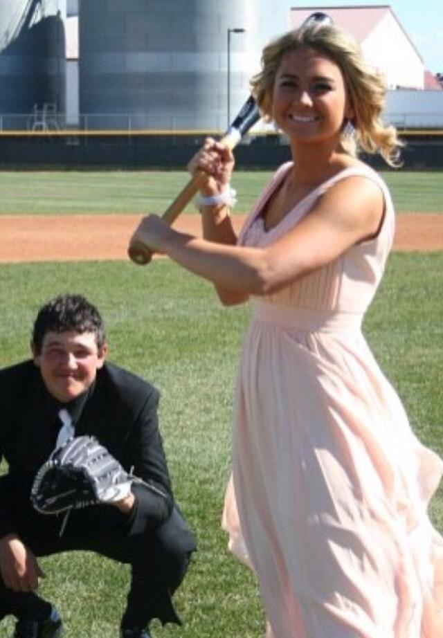 yankeeebabyy's tweet photo. baseball players 😍😍 http://t.co/nrfQqVdCsJ