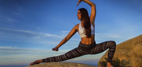 mindbodygreen's tweet photo. 100 Women To Watch In Wellness, presented in partnership with @athleta http://t.co/r7TQWnRtDt  #WomenInWellness http://t.co/UrRlA3N7z1