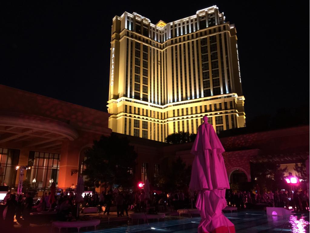 JoshuaSWarren: Amazing night for the #imaginecommerce opening night networking event! http://t.co/nqjin9xBlj