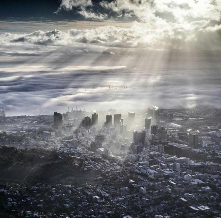 KFMza tweet picture