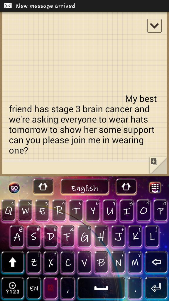 DoctorsSaviour's tweet image. Please read and please rt she is my writers best friend