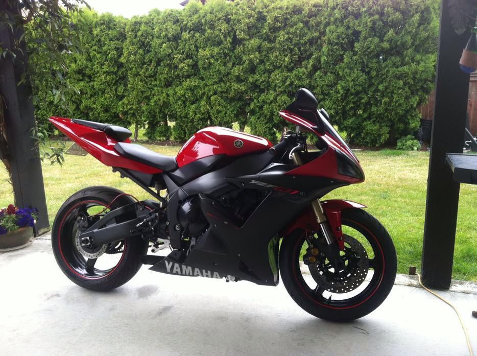 OconsChevy's tweet photo. Can't wait to be home and get my new toy! Just me, my bike, and the open road! #yamaha #yzf #r1 http://t.co/GWdBMkXdaQ