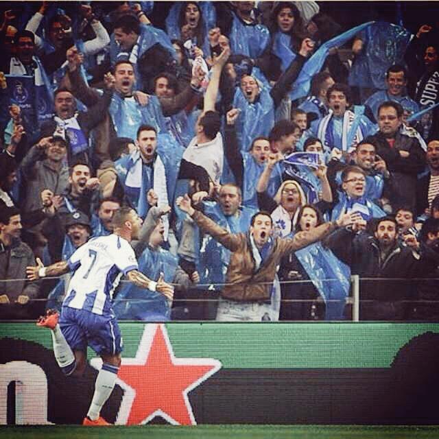 MickaelFnds's tweet photo. Sou Benfiquista, mas espero que Porto vai ganhar hoje 🐉💙 #TeamPortugal #Portugal #SomosPorto #Porto #Quaresma #PORBAY http://t.co/dEJAYl7RRL