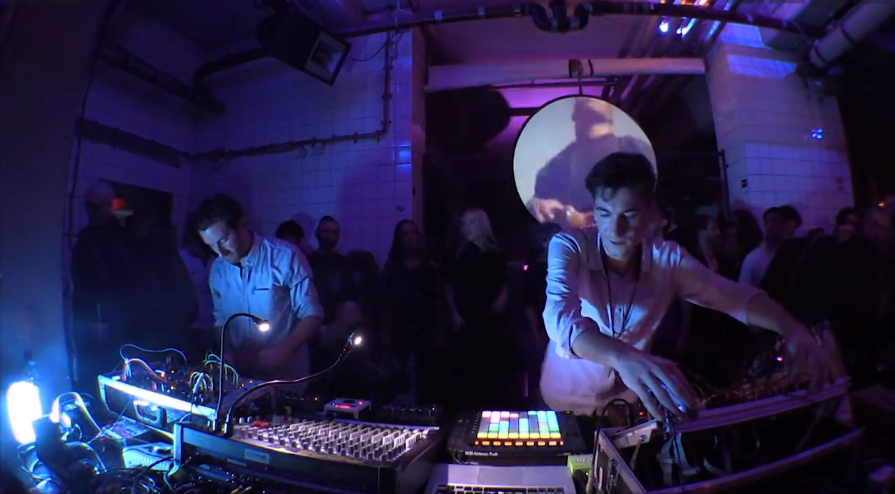 Nieuwjaar Vorige Immuniseren BOILER ROOM on Twitter: "Watch back @DeWalta & Shannon's unhinged live set from Boiler Room Berlin recently: http://t.co/lZf4id2hti http://t.co/Z7lPXbf2VV" / Twitter Nieuwjaar Vorige Immuniseren BOILER ROOM on Twitter: "Watch back @DeWalta & Shannon's unhinged live set from Boiler Room Berlin recently: http://t.co/lZf4id2hti http://t.co/Z7lPXbf2VV" / Twitter