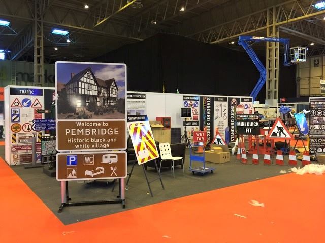 SignsStandard's tweet photo. (Photo from yesterday) Setting up @Traffex2015 :) Come and visit us. We're at Stand D92. #Traffex2015 #standardsigns http://t.co/AdNnzTGYsl