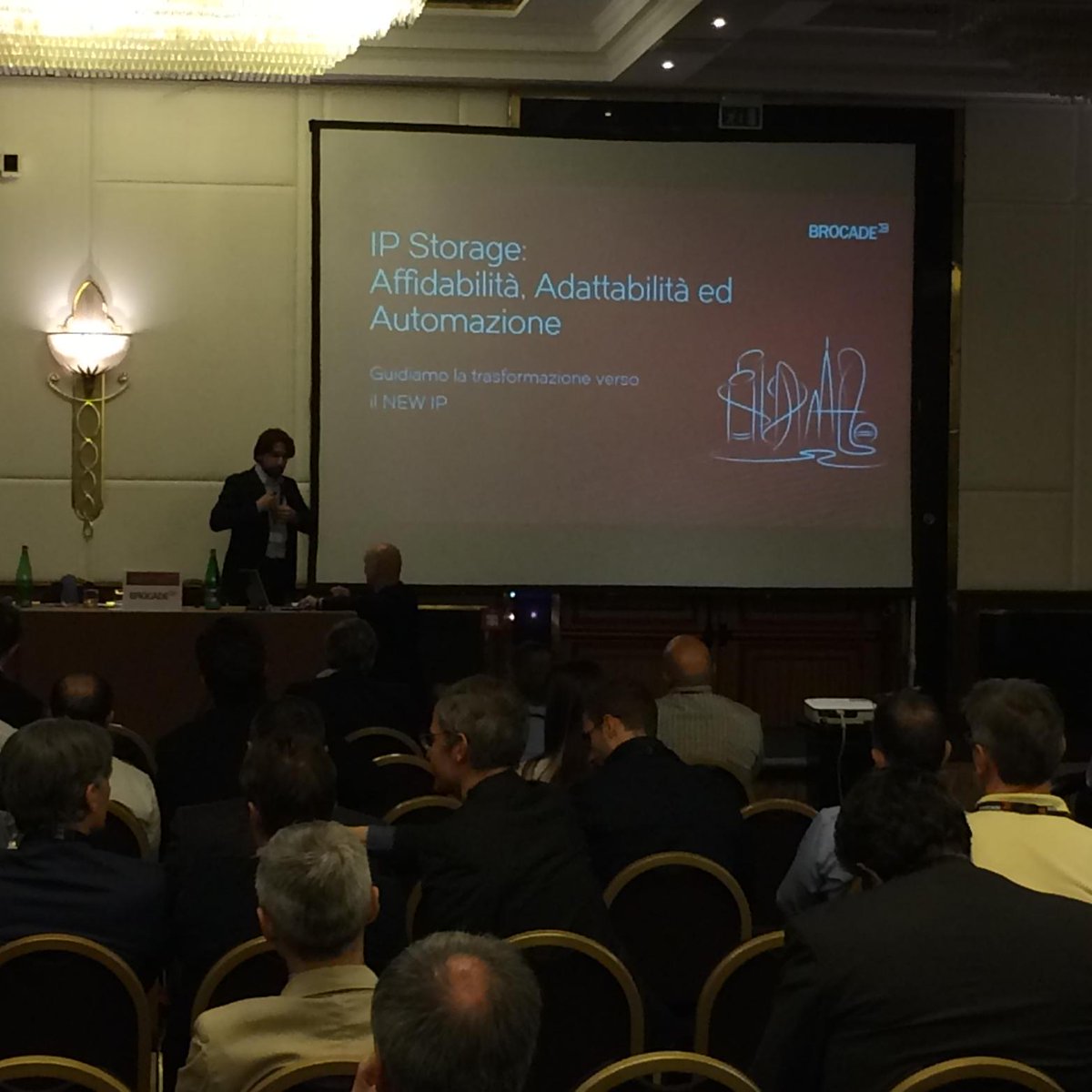 isalaguerre's tweet photo. 70 people at the Italian Partner Event that are concerned by being prepared for tomorrow with #IpStorage &amp;  #NewIp ! http://t.co/1FK4ZuWlZt