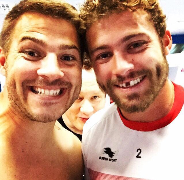 eatsleeprugby's tweet photo. So who new....Leigh Halfpenny has a fake tooth?! The Hollywood smile is in fact a little gappy! What happened!? http://t.co/TB6kAGiivm
