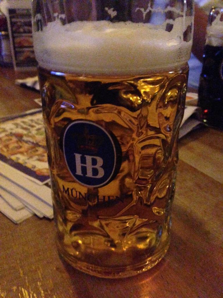 Kri5tyM's tweet photo. When in Rome... (or Vegas). #purinahrconf http://t.co/PmOeiwcfbz