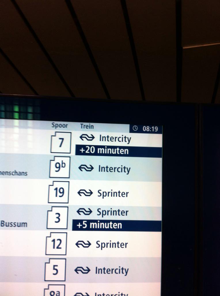 StivoUtrecht's tweet image. 20 minutes delay! Wtf!?!? How can this happen @NS_online? #latetrainaretoocommon #fixtheissue
