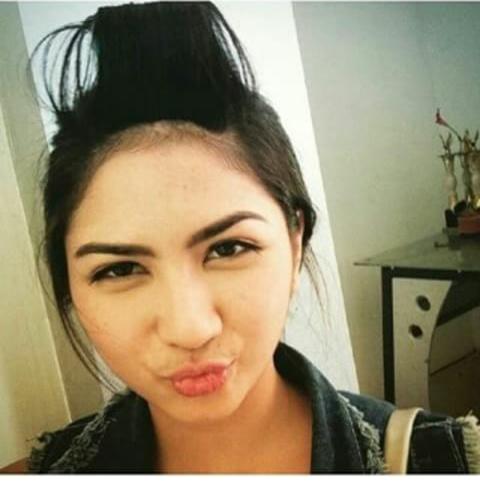 filfah's tweet photo. Manyunnya ajjj udah cantikk apa lagi salfie siapa dlu donk kalo bkan @Jscmila ... http://t.co/cVbMlGbwnT