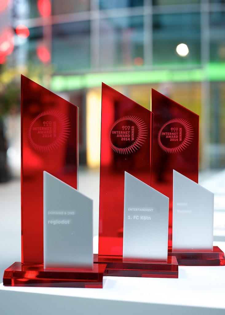 rolandbroch's tweet photo. 25 June, Cologne | 25y #GermanInternet, 20y eco, 15y #ecoGala @ecoEvents http://t.co/X6l7xWiZzh http://t.co/wv9l8NoNMp