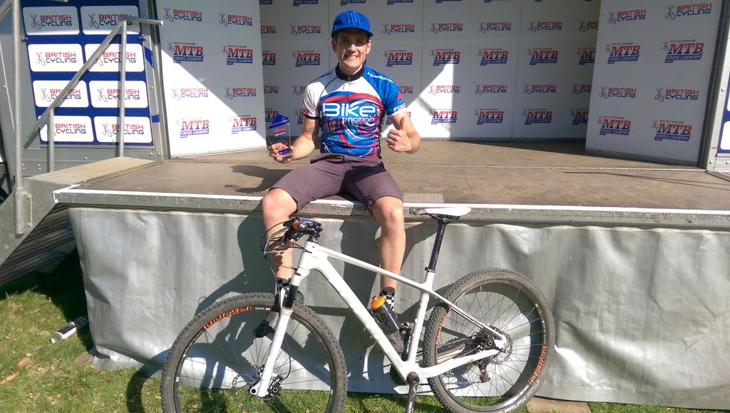 BikeMotionRace's tweet photo. @AlexDaws0n showing his pedigree with a 2nd place at #newnhampark NPS Rd2! @FocusBikes #mtb @UKXCNews @BikeMotion1 http://t.co/cf8pPn7PjR