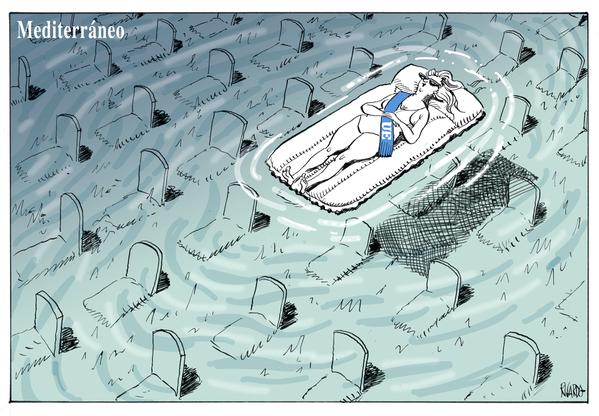 elmundoes's tweet photo. El naufragio europeo, una vez más http://t.co/q2exonOY2j Por @barahmikail investigador de @FRIDE (Viñeta: Ricardo) http://t.co/4ySz8KCjic