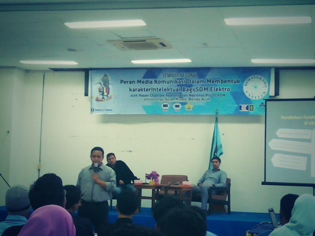 Seminar Nasional di Munas X FKHMEI by M Hasan Chabibie , Pustekkom Kemendikbud #MunasFKHMEI